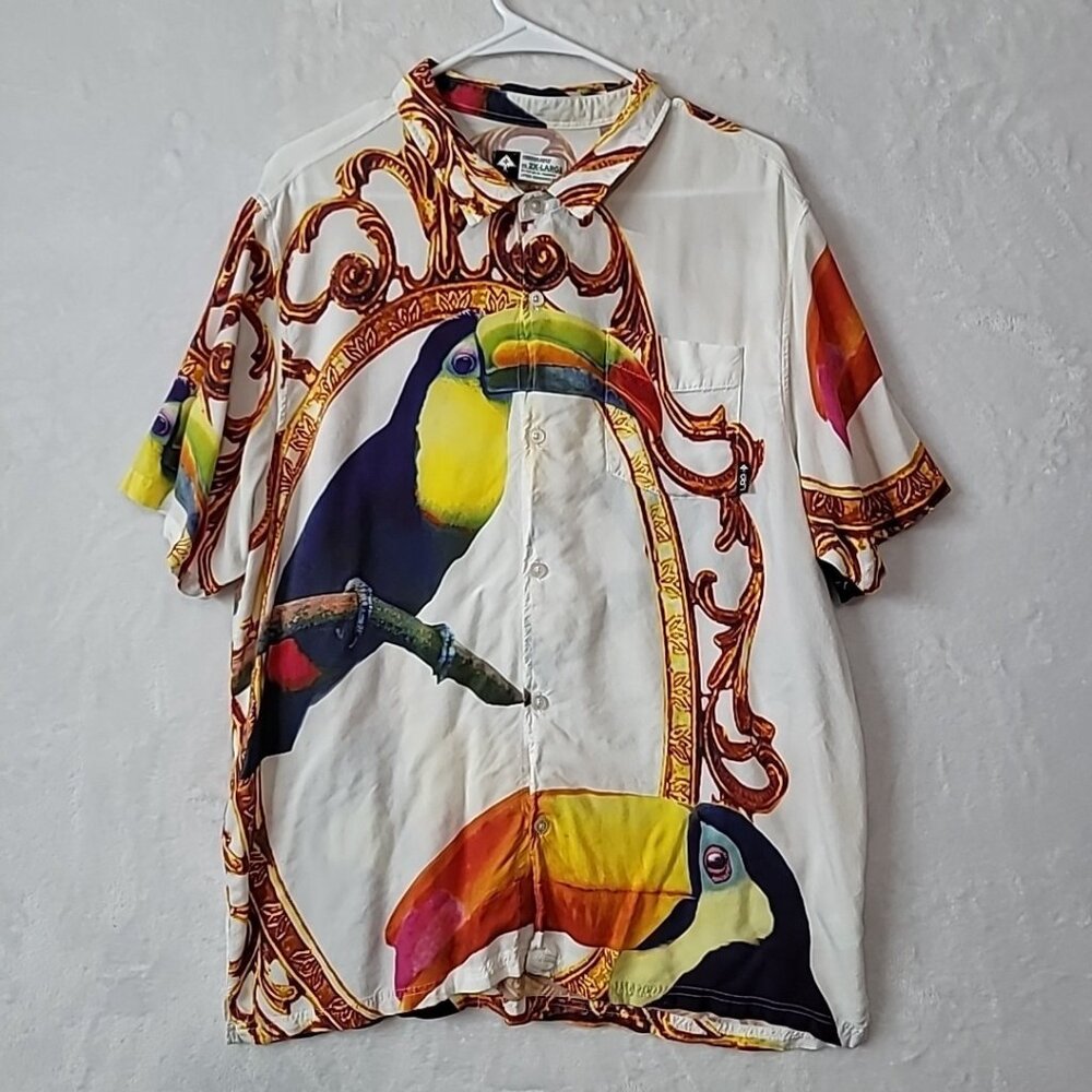 LRG Lifted Research Group Mens 100% Rayon Hawaiian Shirt 2XL Toucan Scroll Frame